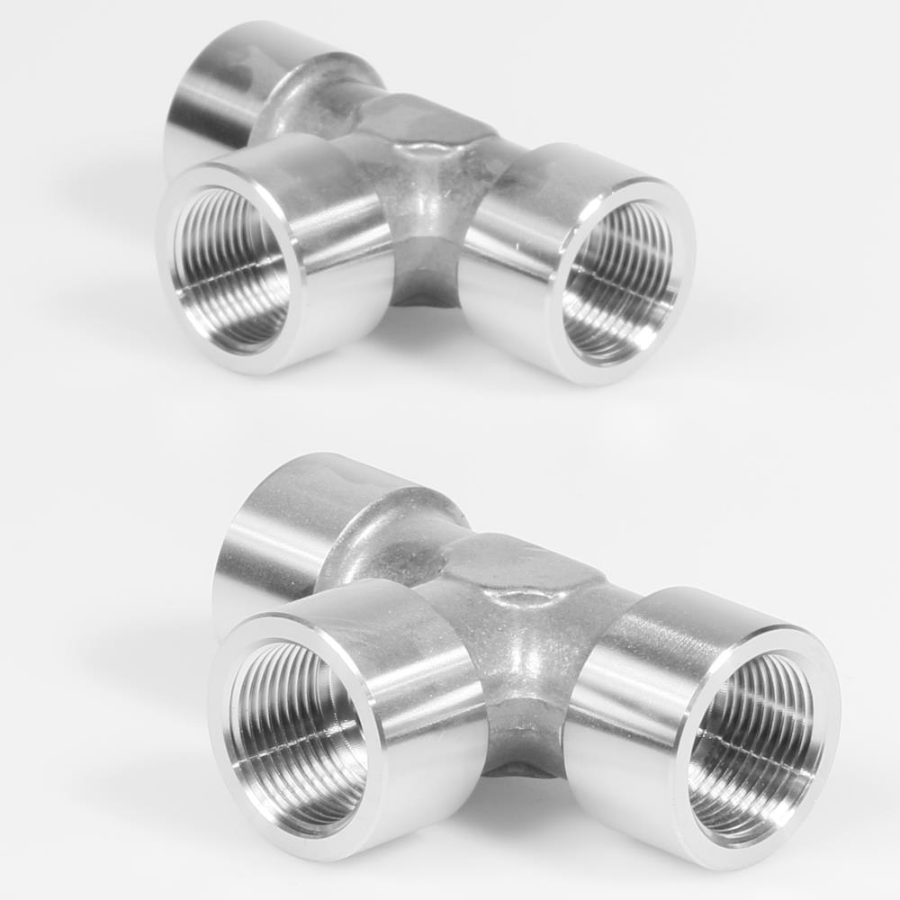 RVS T met 3 x binnendraad